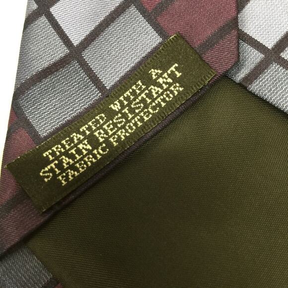 Geoffrey Beene Blue Purple Square Window Pane Pattern Classic Silk Tie - Picture 6 of 6